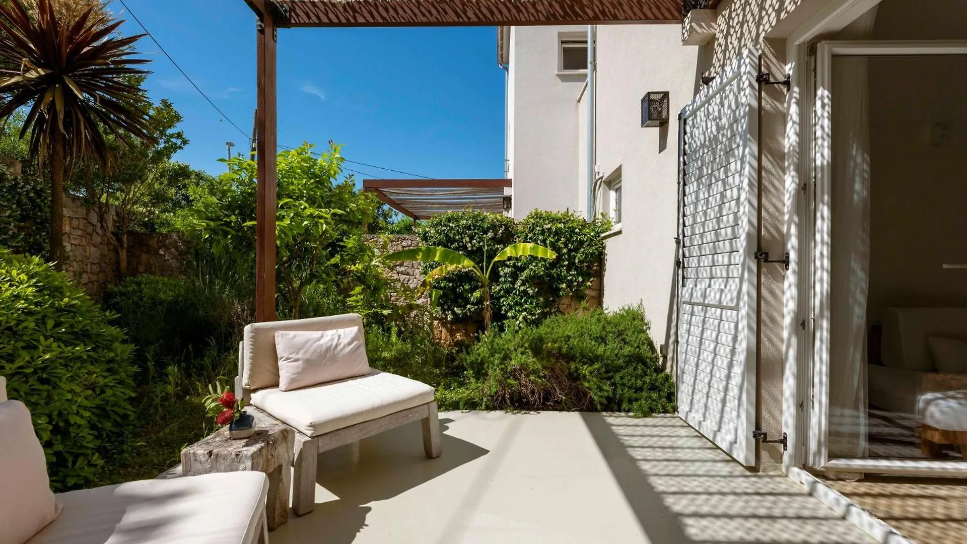 Galboka Residence 0*, Nerezine Croatia